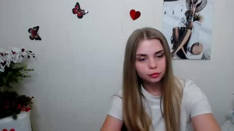 Mari online show from August 3, 8:43 am