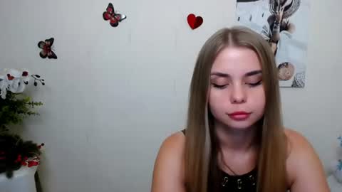 Mari online show from August 5, 10:24 am