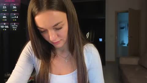 Amelia online show from August 4, 4:48 pm