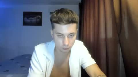 Johnny online show from August 9, 5:03 pm