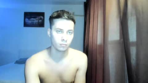 Johnny online show from August 10, 4:52 pm