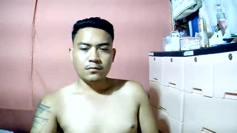dreamboy_pinoy98 online show from August 8, 1:00 pm
