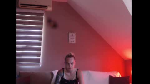 dreamcatcherfantasy online show from June 30, 9:43 am