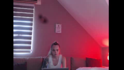dreamcatcherfantasy online show from July 16, 8:26 am