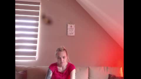dreamcatcherfantasy online show from July 27, 7:36 am