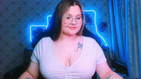dreamforyoue2 online show from July 30, 7:42 pm