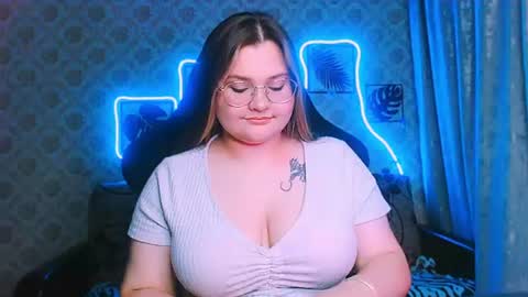 dreamforyoue2 online show from July 30, 9:54 pm