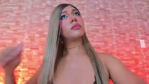 dreams_chloe online show from August 15, 8:51 am