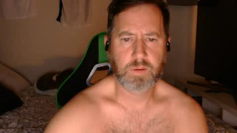 luvslutz online show from July 23, 4:48 am
