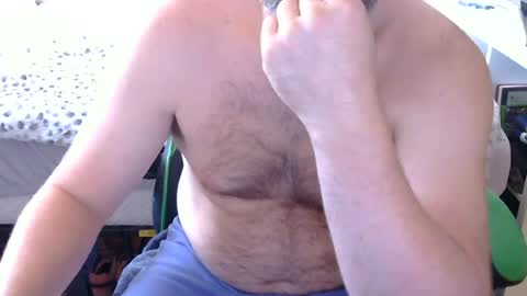luvslutz online show from August 10, 12:23 am