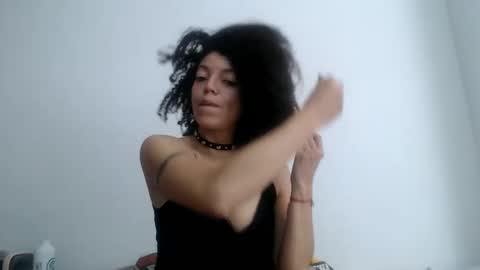 DreamyLatina online show from May 30, 1:01 pm