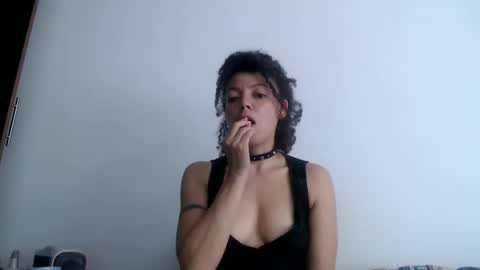 DreamyLatina online show from June 1, 9:07 pm