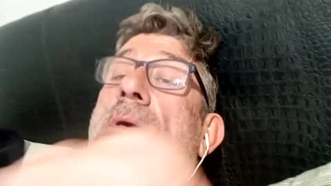 drewpcock69 online show from August 6, 10:31 pm