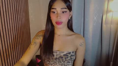 Dreyana online show from August 11, 9:28 pm