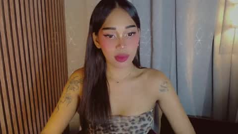 Dreyana online show from August 12, 6:32 pm