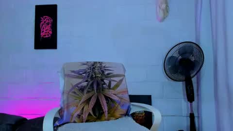 drippyorlove online show from August 2, 2:24 pm