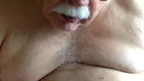 drnick069 online show from August 1, 4:02 pm