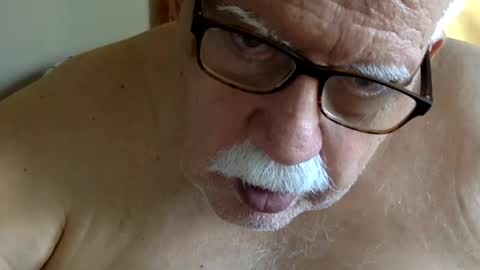drnick069 online show from August 3, 2:57 pm