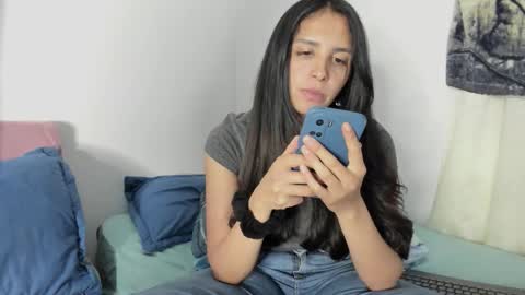 CamiSanti online show from March 22, 2:26 am
