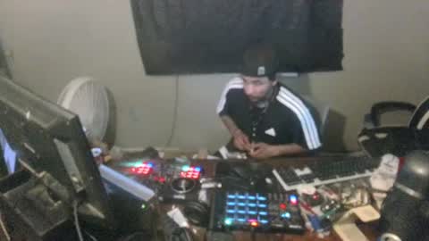 drogoloko233 online show from July 5, 1:52 am
