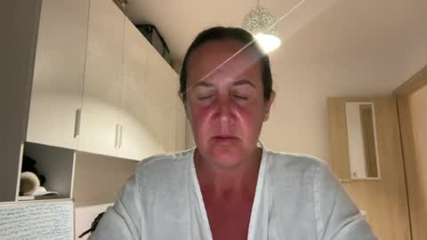 Dr. Resa online show from August 13, 7:06 pm