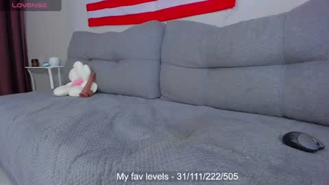 Candy online show from August 3, 1:56 am