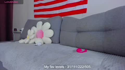 Candy online show from August 12, 2:14 am