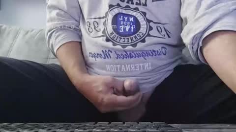 dude_13 online show from June 3, 3:21 am