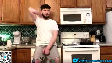 Dude online show from August 12, 8:05 am