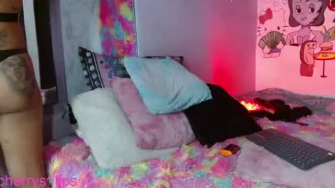 Dulce online show from August 5, 3:54 pm