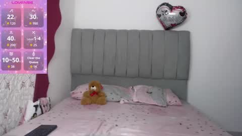 dulce_camx online show from August 2, 3:35 am