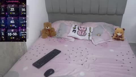 dulce_camx online show from August 10, 3:08 am