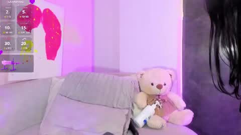 dulce_charm_ online show from August 12, 5:59 pm