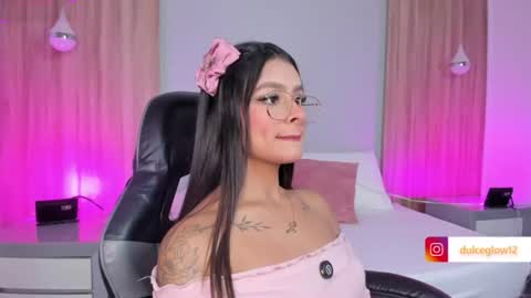 D U L C E online show from August 15, 1:09 am