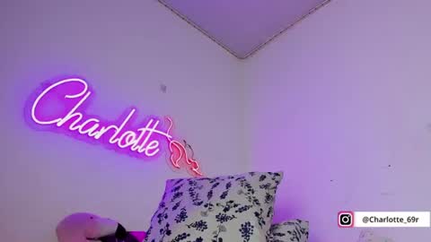 dulce_hot33 online show from August 13, 9:23 am