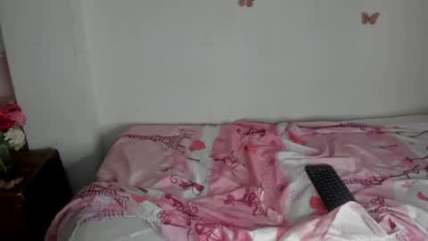dulce_lan18 online show from July 31, 6:24 pm