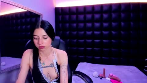 dulce_miiaa online show from August 8, 9:37 pm
