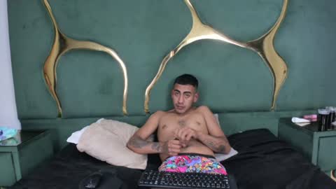 DulceAndDrake online show from August 14, 4:32 pm