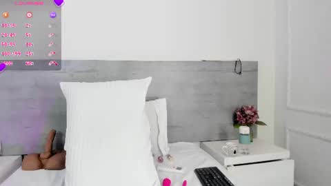 dulcecoleman online show from August 6, 4:17 pm