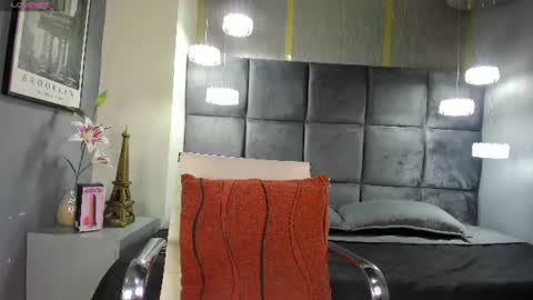 dulcee_cielo online show from August 11, 6:54 pm