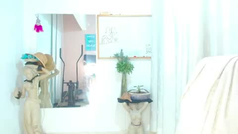 dulcepicante_1 online show from July 24, 10:51 am