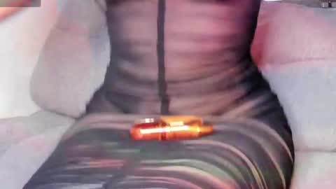Dulce Saint  online show from August 12, 8:11 pm