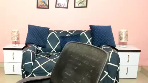 dumble_doree online show from August 12, 11:23 am