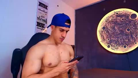duran_dhikol1 online show from August 2, 10:17 pm