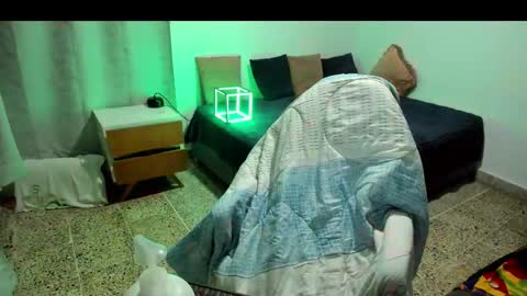 Hander online show from March 24, 11:43 pm