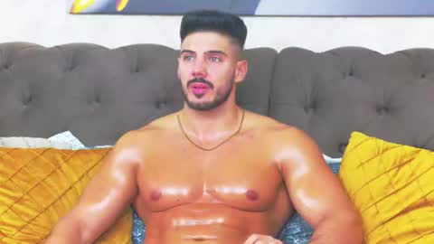 dustinkeent online show from August 10, 3:52 am