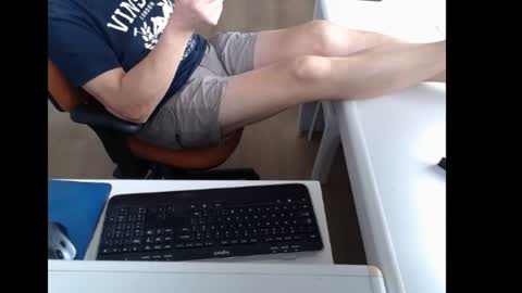 dutchpornking2 online show from September 2, 8:49 am