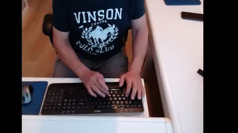dutchpornking2 online show from September 3, 9:23 am