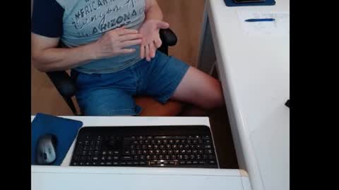 dutchpornking2 online show from September 6, 4:35 pm