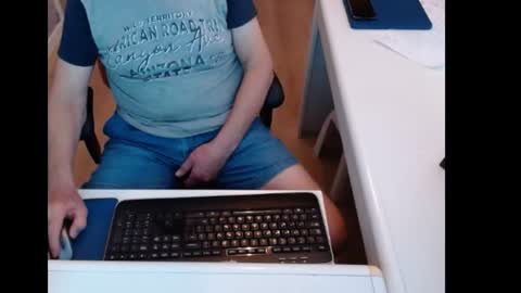 dutchpornking2 online show from September 10, 11:09 am